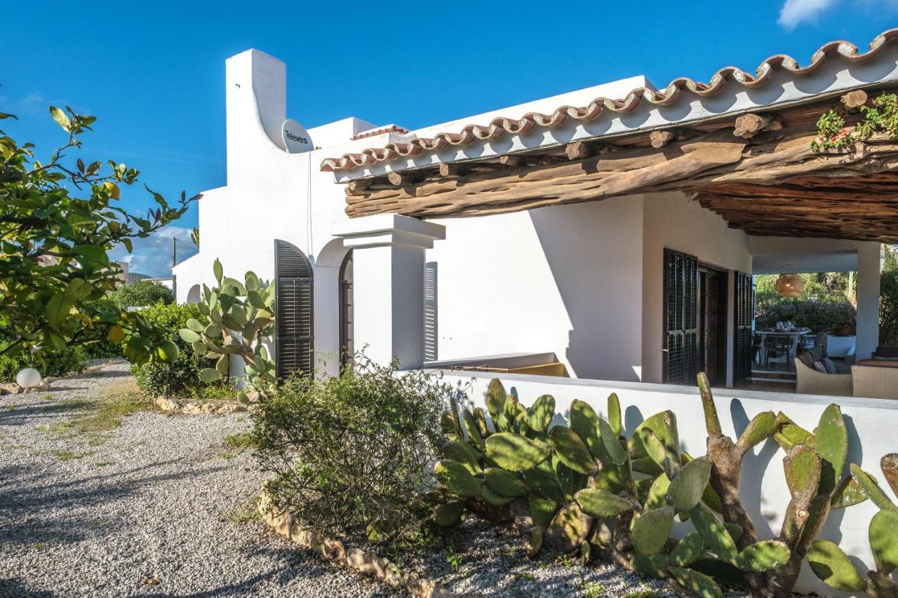 Casa Mamita Ibiza Villa Sant Jordi de ses Salines Exterior photo